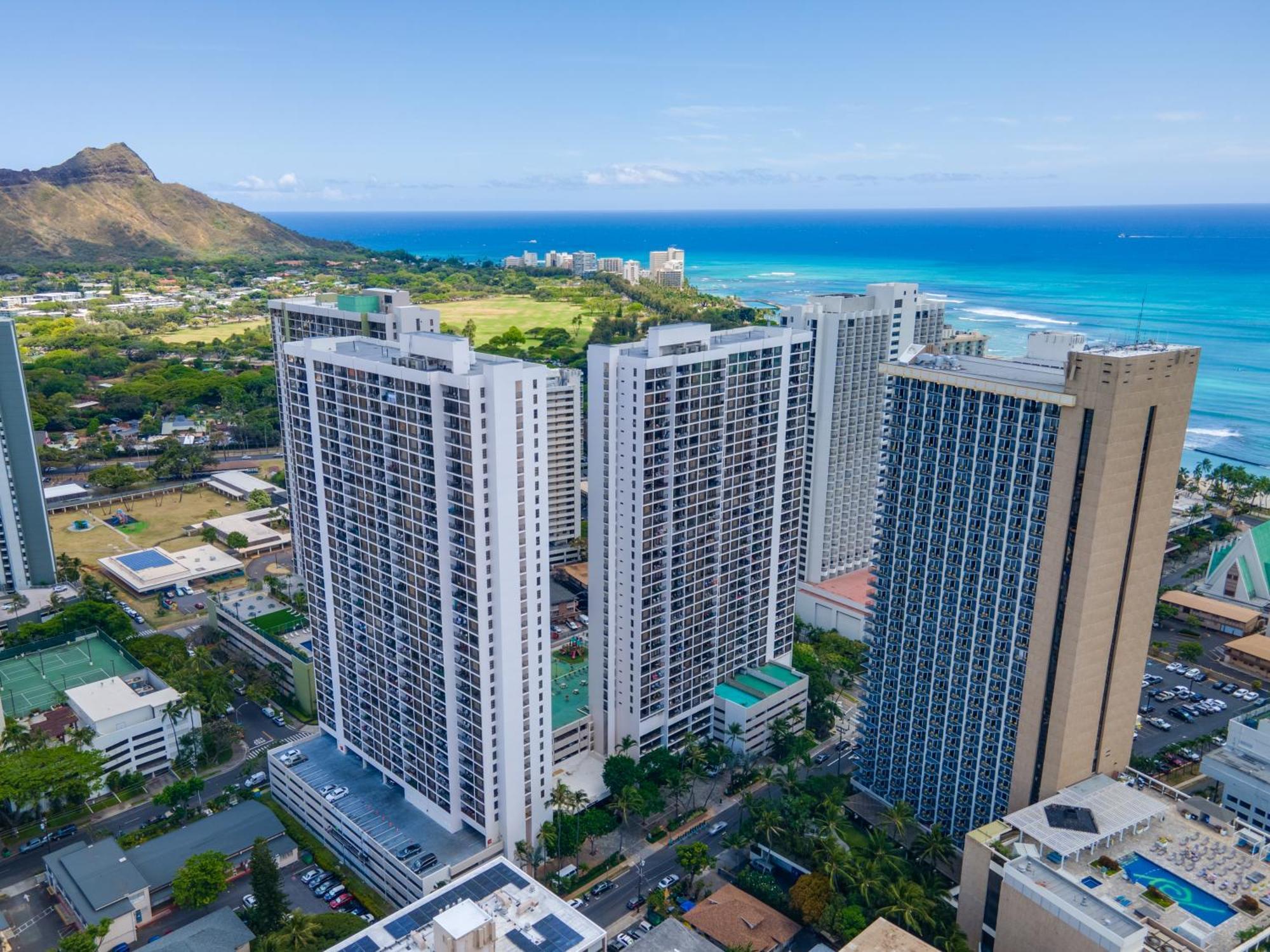 Ocean & Diamond Head Views - Near Beach - Parking! Honolulu Esterno foto