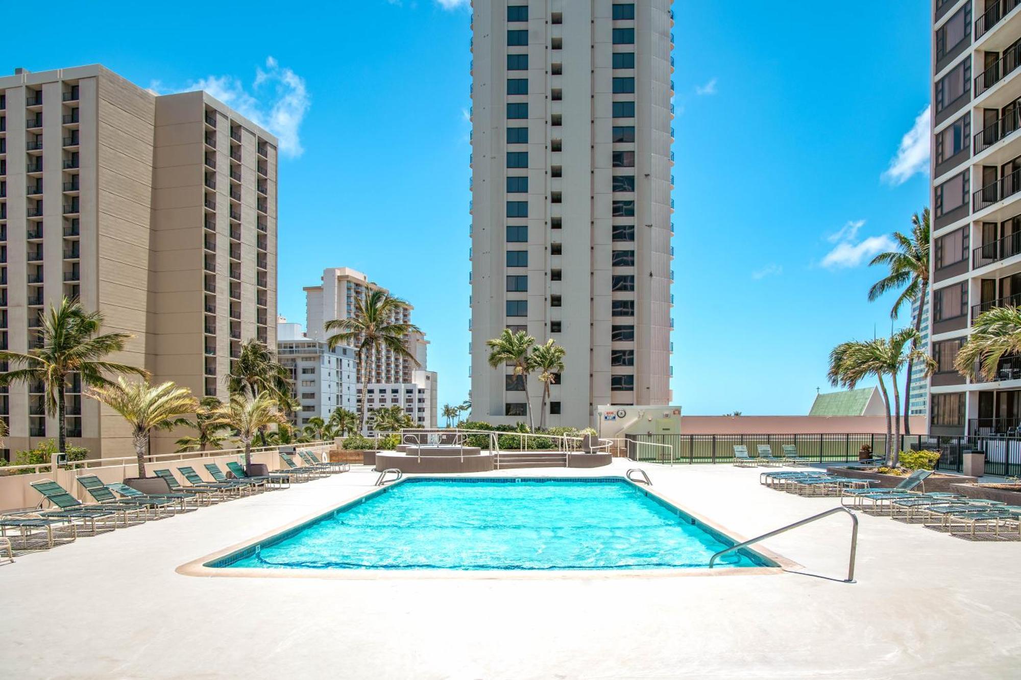 Ocean & Diamond Head Views - Near Beach - Parking! Honolulu Esterno foto