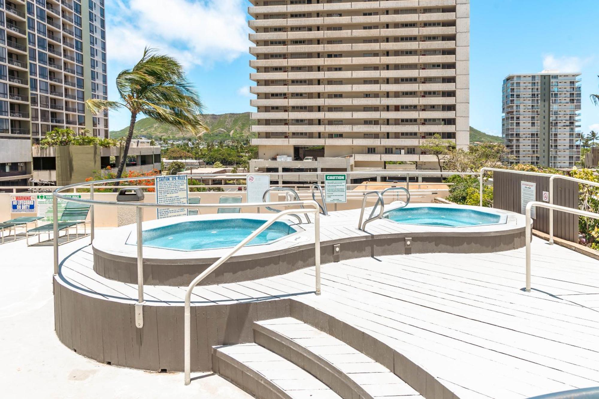 Ocean & Diamond Head Views - Near Beach - Parking! Honolulu Esterno foto